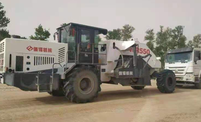 租賃冷再生機(jī)有什么優(yōu)勢(shì)